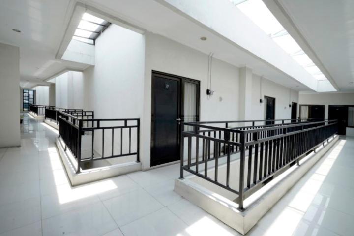 D'Paragon Kijang Utara Alastuwo Luaran gambar