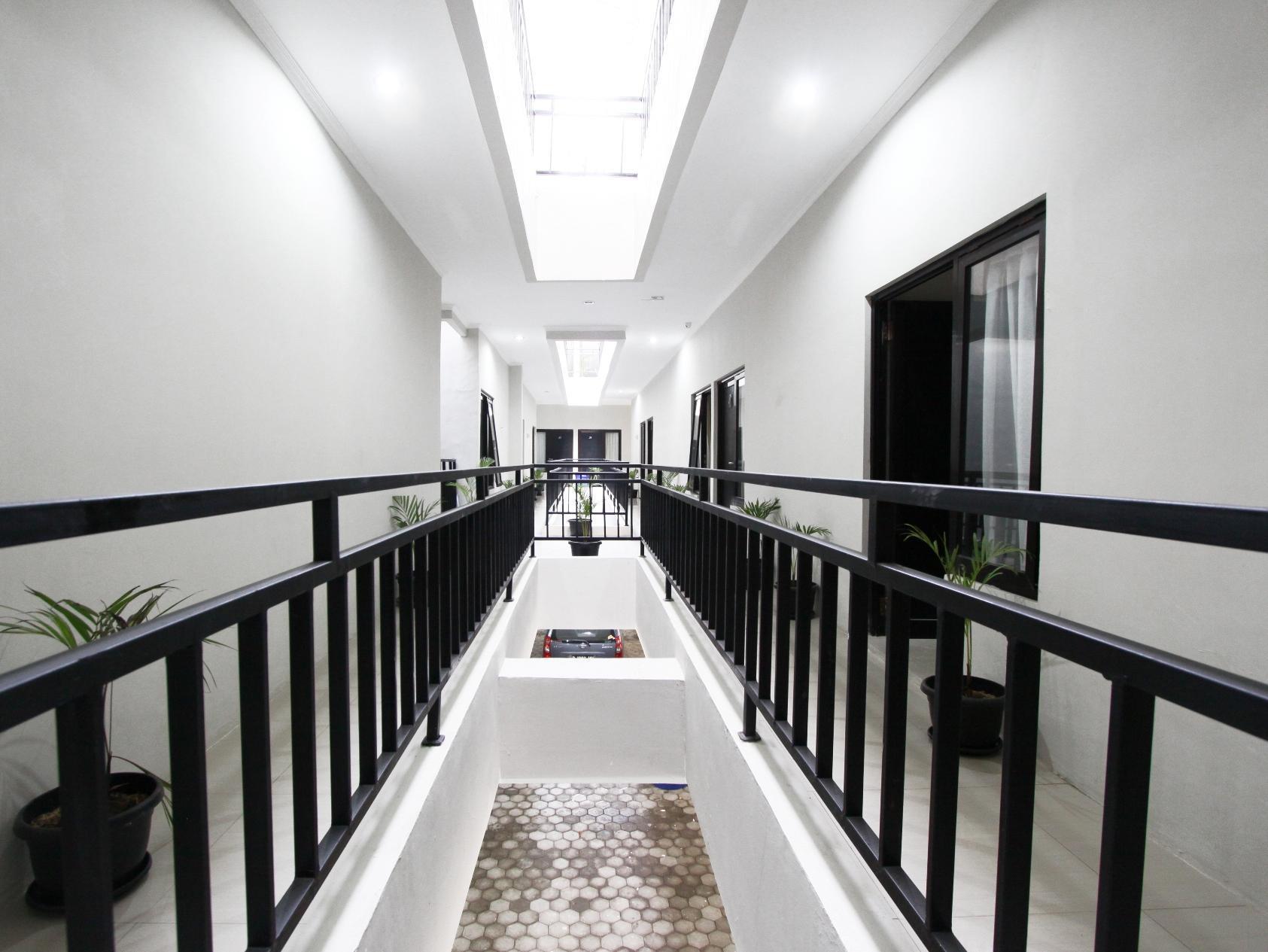 D'Paragon Kijang Utara Alastuwo Luaran gambar